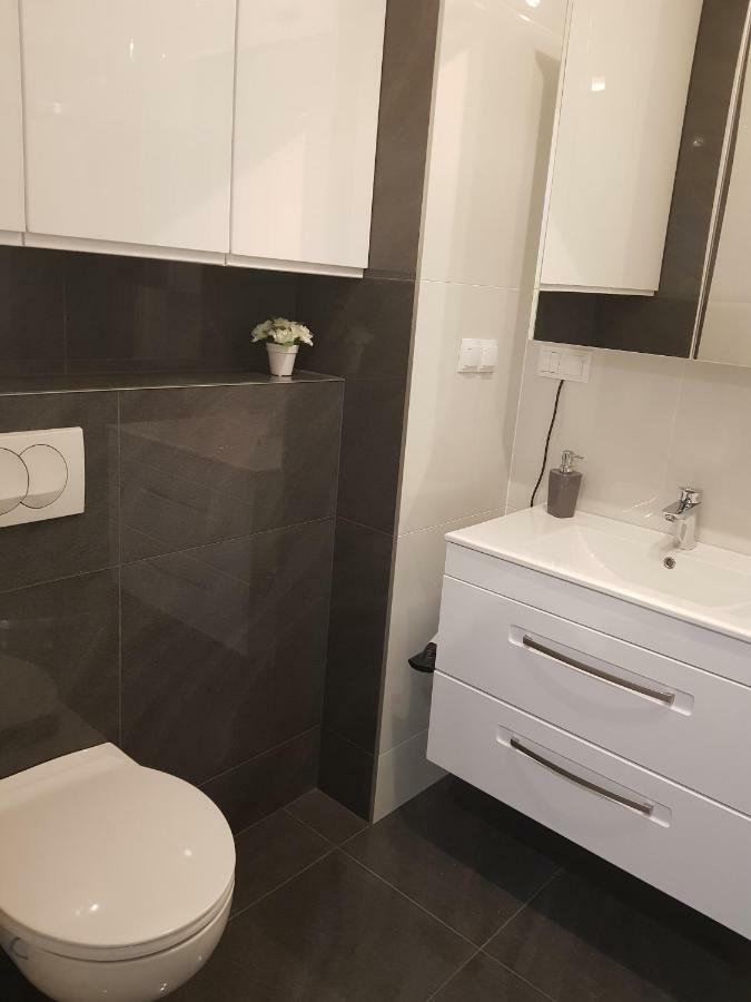 Apartamenty Blizej Morza Kasprowicza Kolobrzeg Ngoại thất bức ảnh